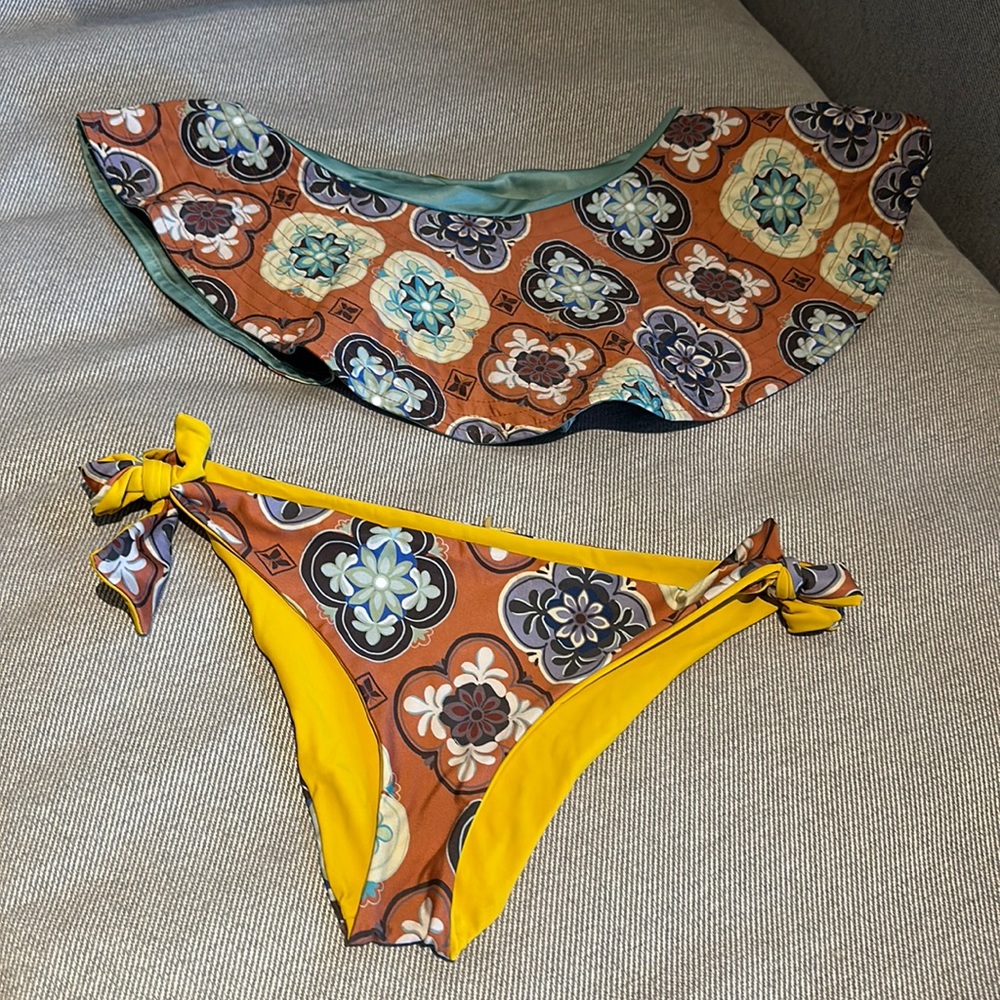 Juan de Dios bikini Sunset Waves